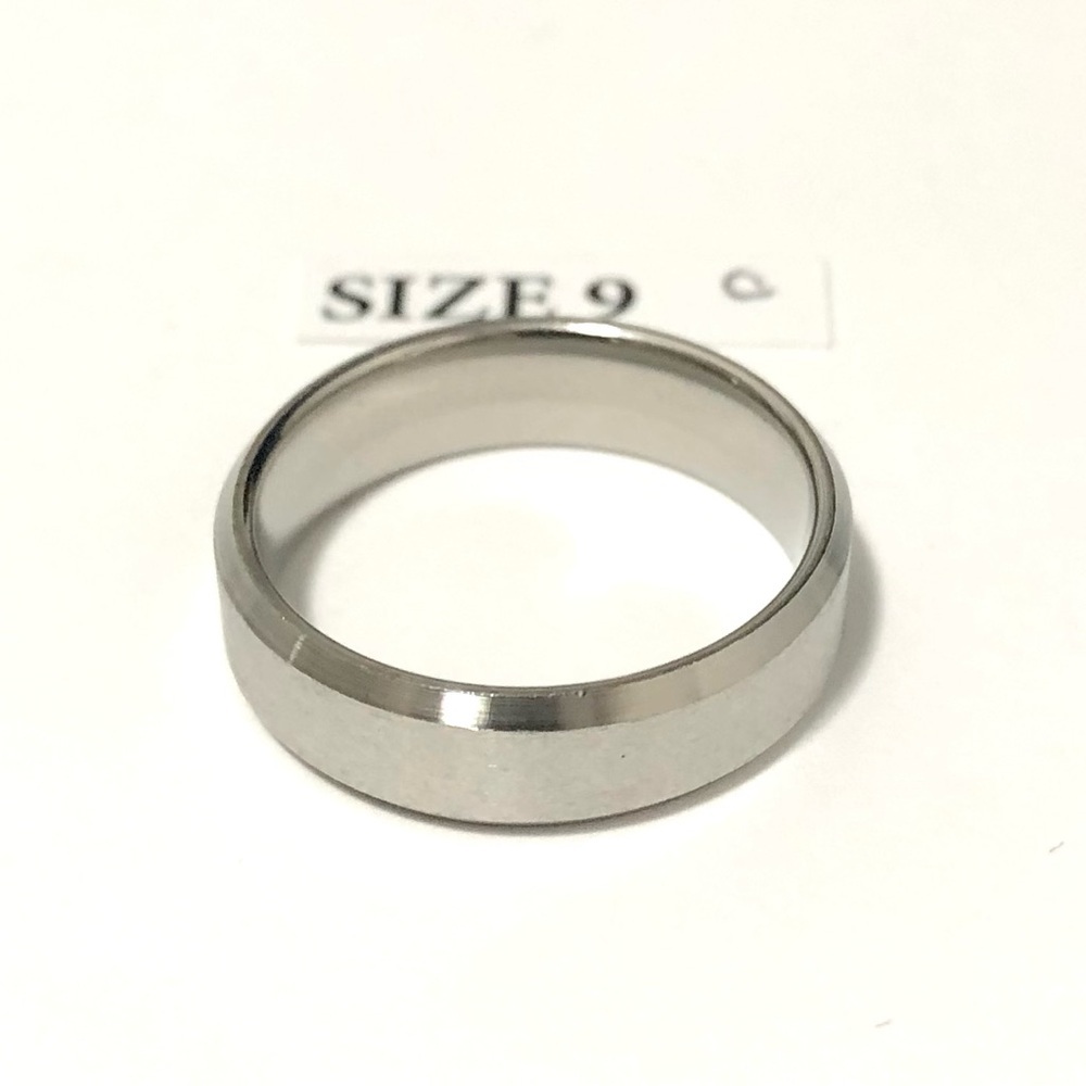 Silver Tone Ring, Size 9